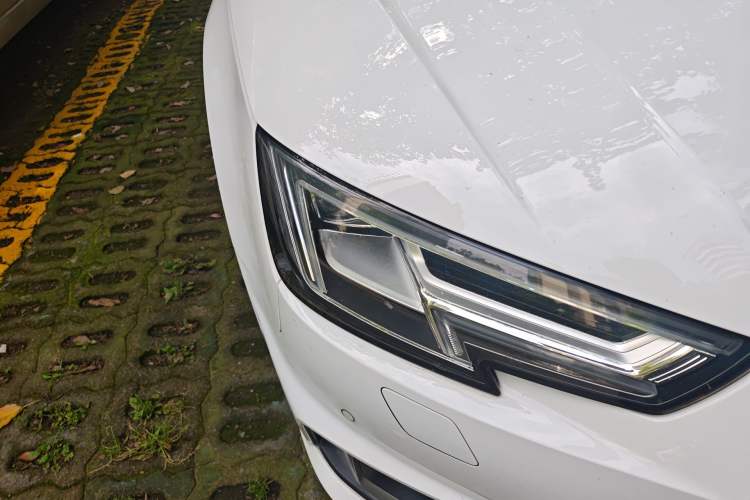 Used Audi A4L 2019 40 TFSI Fashion Version China V
