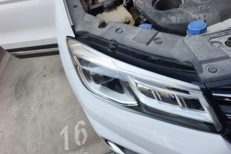 Used CHANGAN CS75 2020 280T DCT Luxury Version China VI Standard