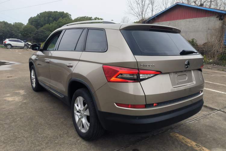 Used Skoda Kodiaq 2017 TSI330 5-seat Two-Wheel Drive Comfort Edition
