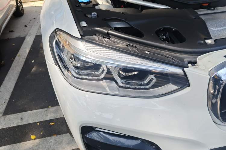 Used BMW X4 2019 xDrive25i M Sport Package
