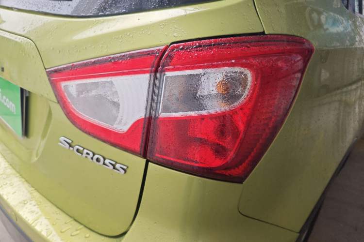 Used Suzuki S-Cross 2014 1.6L CVT Two-Wheel Drive Elite Version Right Rear Taillight