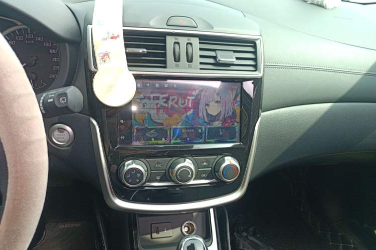 Used Nissan Tiida 2021 1.6L CVT Smart Drive Edition
