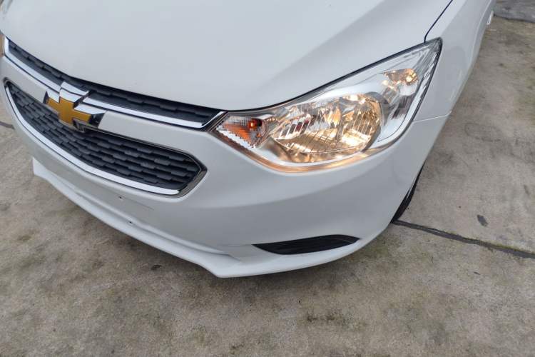 Used Chevrolet Sail 2015 Sail 3 1.5L Manual with Ideal Sunroof Edition