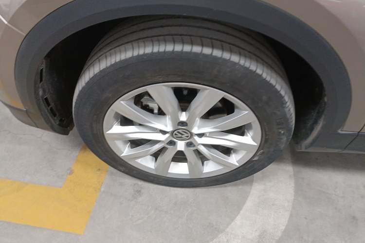 Used Volkswagen T-ROC 2020 280TSI DSG Two-Wheel-Drive Elite Version