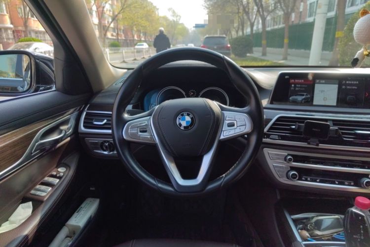 Used BMW 7 Series 2018 730Li Leading Model Excellence Package
