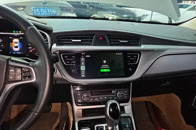 Used Geely Auto Emgrand GL 2019 1.4T CVT Prestige Smart Edition Audio And AC Panel