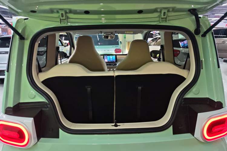 Used Wuling Hongguang MINIEV 2024 3rd Generation 215km Youth Edition