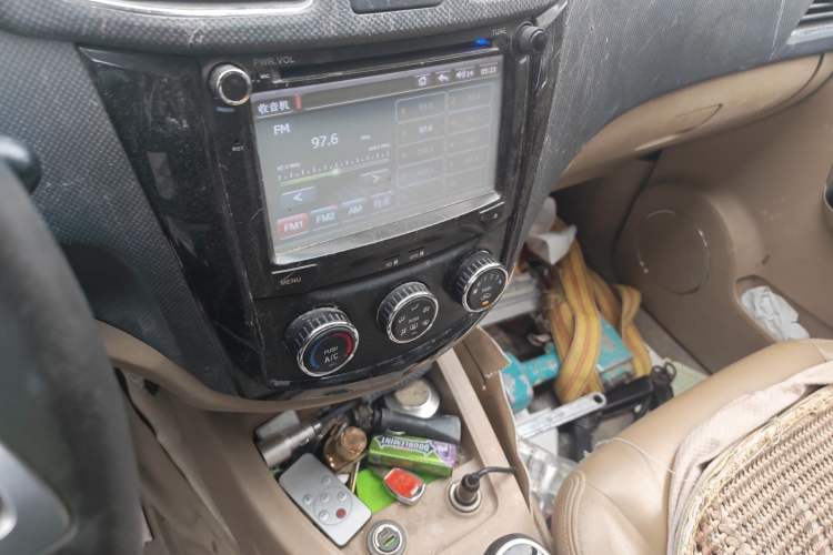 Used Wuling Hongguang 2014 1.5L S Standard Version