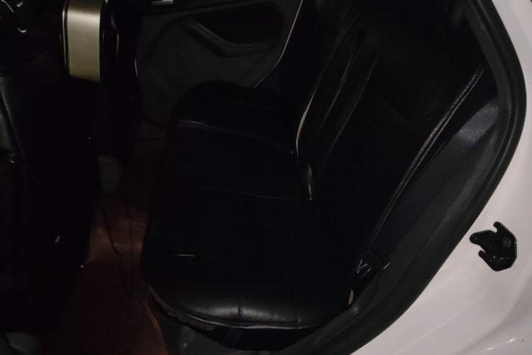 Used Ford Focus 2013 Hatchback Classic 1.8L Automatic Base Model Left Rear Seat