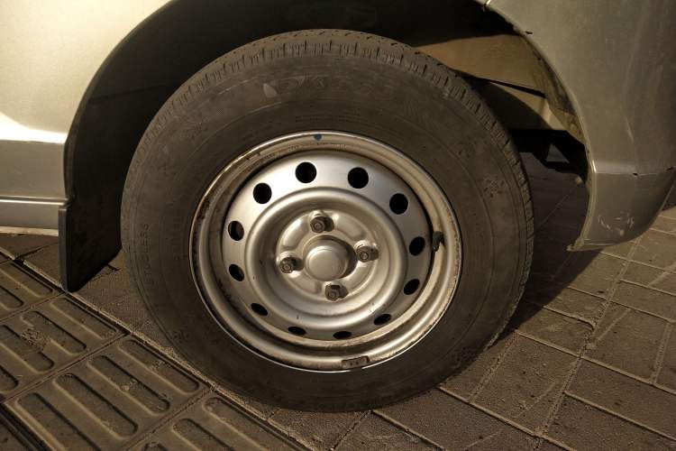 Used Wuling Rongguang S 2021 1.2L Base Model 7-Seater LSI
