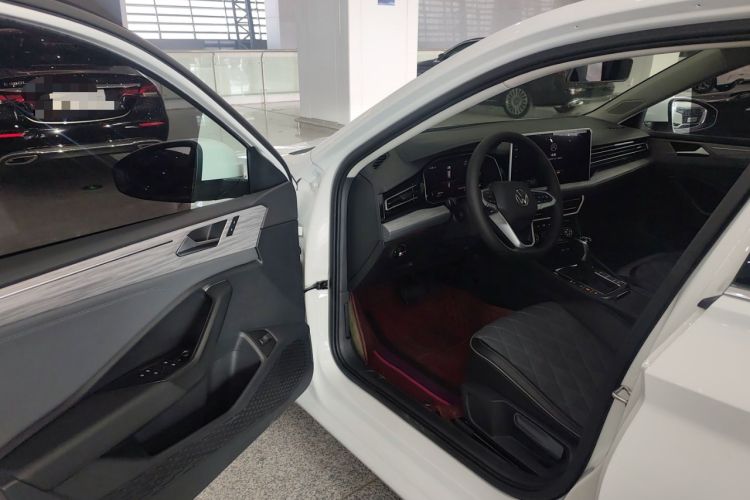 Used Volkswagen Sagitar 2023 300TSI DSG Excellence Edition