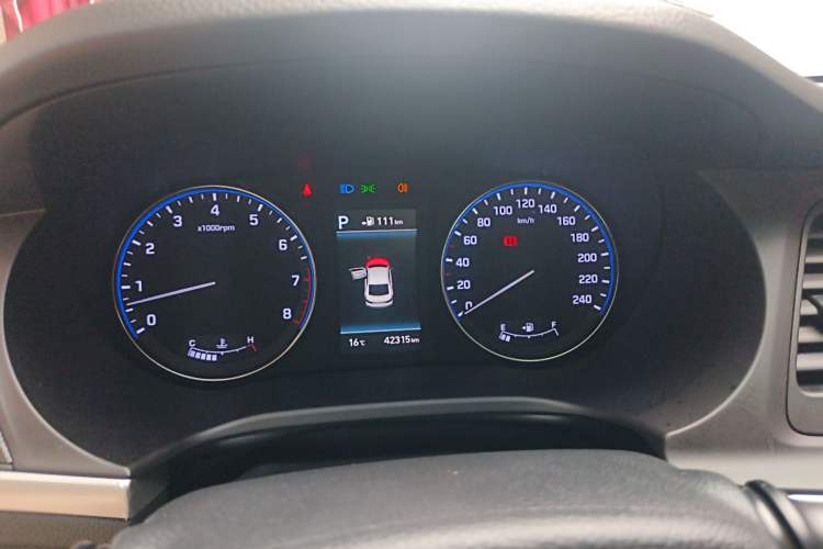 Used Hyundai Mistra 2017 1.8L Automatic Deluxe DLX Model China V Emission Standard Instrument Cluster