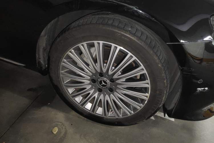 Used Mercedes-Benz E-Class 2020 E 300 L Stylish Model
