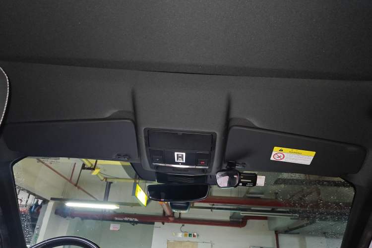 Used Land Rover Discovery Sport 2020 249 PS R-Dynamic Performance Tech Edition 7 Seats