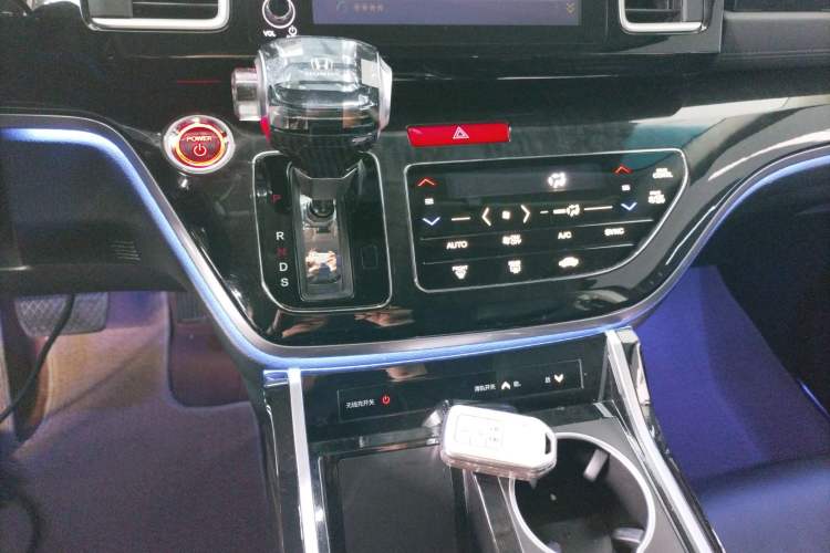 Used Honda Elysion 2019 2.0L Hybrid Luxury Edition