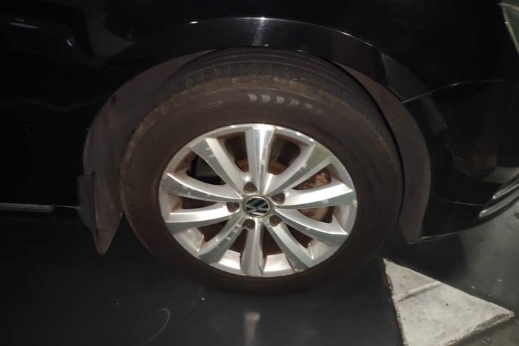 Used Volkswagen Magotan 2012 Revised Version 1.8TSI Leading Edition
