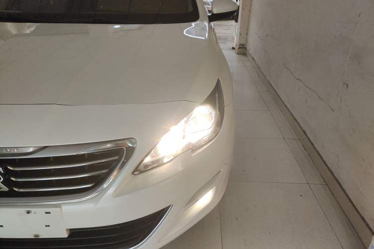 Used Peugeot 408 2014 1.8L Automatic Luxury Edition
