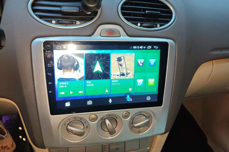 Used Ford Focus 2013 Sedan Classic 1.8L Manual Base Model