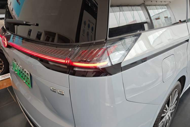 Used GAC Trumpchi E8 New Energy 2024 150km MAX+ Exterior 6