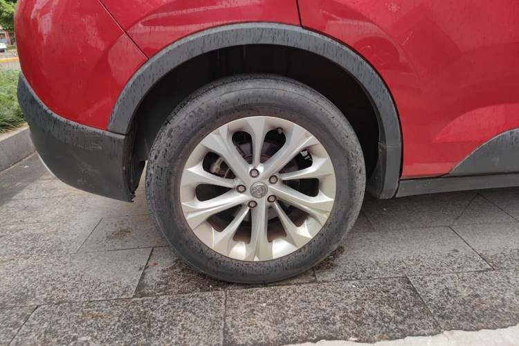 Used Brilliance V3 2017 1.5L Automatic Smart Version