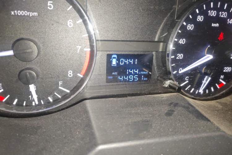 Used JAC Refine M3 2018 Creator Edition 1.6L Luxury Version