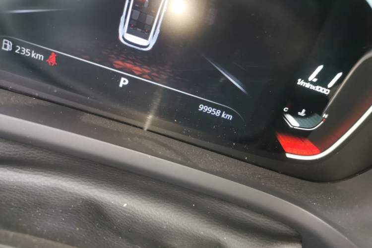 Used MG Pilot 2021 300TGI Automatic Two-Wheel Drive Fuel-Efficient Luxury Edition
