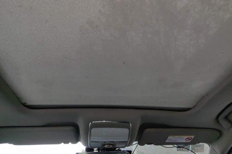 Used Zotye T600 2015 2.0T DCT Prestige Edition Headliner