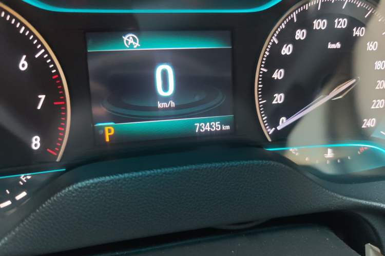 Used Buick GT 2015 15N Automatic Elite Version
