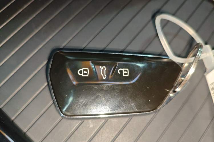 Used Volkswagen ID.6 CROZZ 2022 Long-Range PRO Edition Interior 1