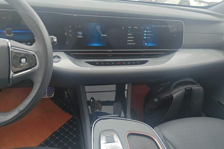 Used ARCFOX Alpha S 2022 708S+ 175kW
