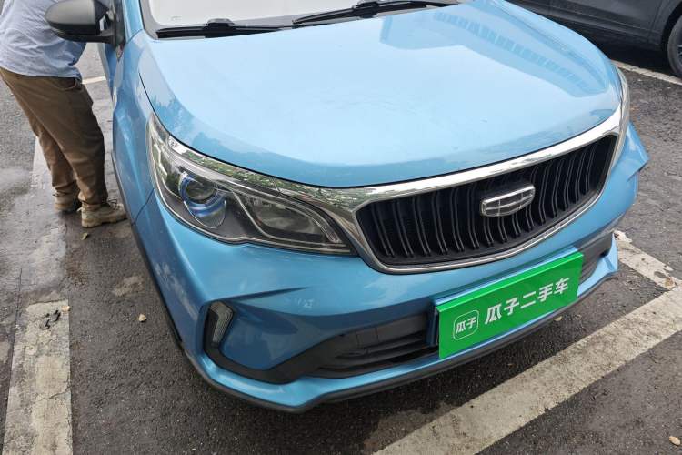 Used Geely Auto Vision X3 2021 PRO 1.5L CVT Deluxe Model Right Front Headlight