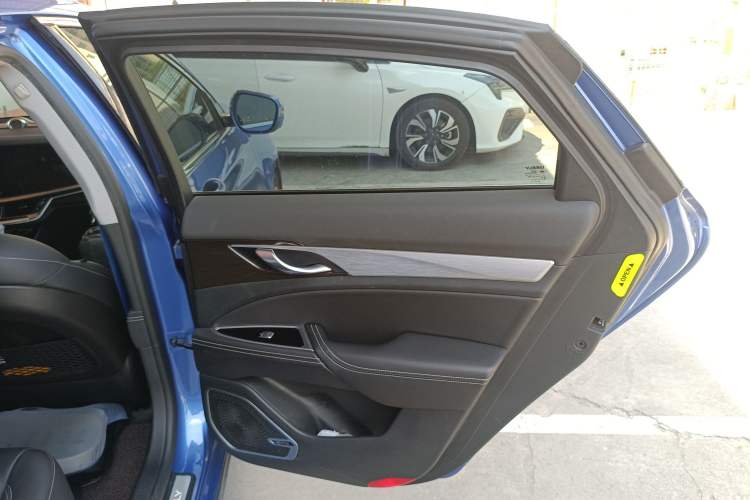 Used Geely Auto Emgrand GT New Energy 2018 1.5T PHEV Yao Ling Edition
