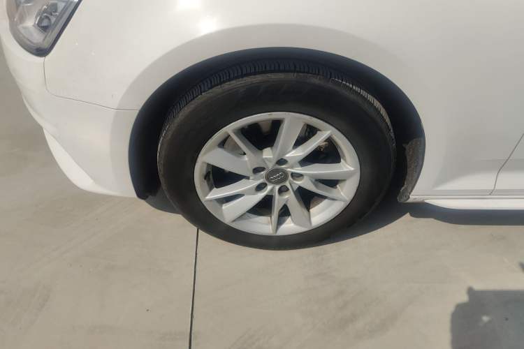 Used Audi A4L 2017 40 TFSI Ambition Edition