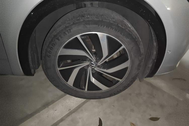 Used Volkswagen Viloran 2020 330TSI Luxury Edition