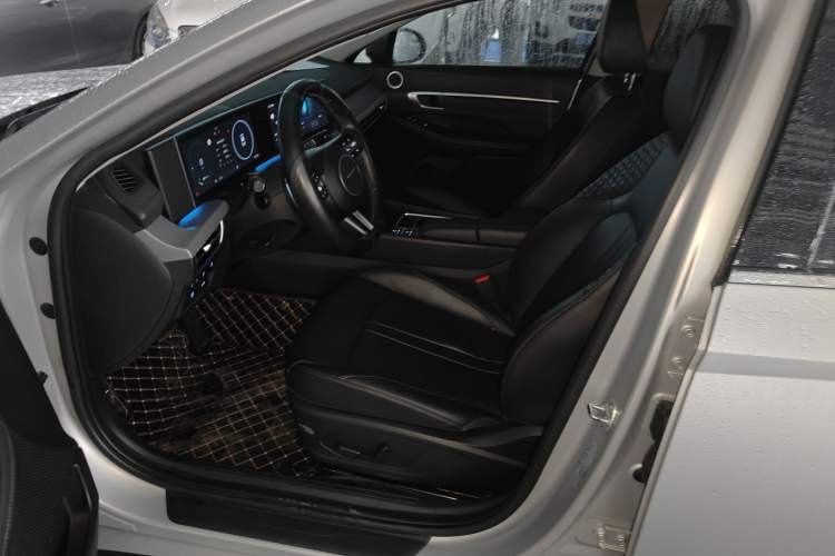 Used Hyundai Sonata 2024 1.5T Pro
