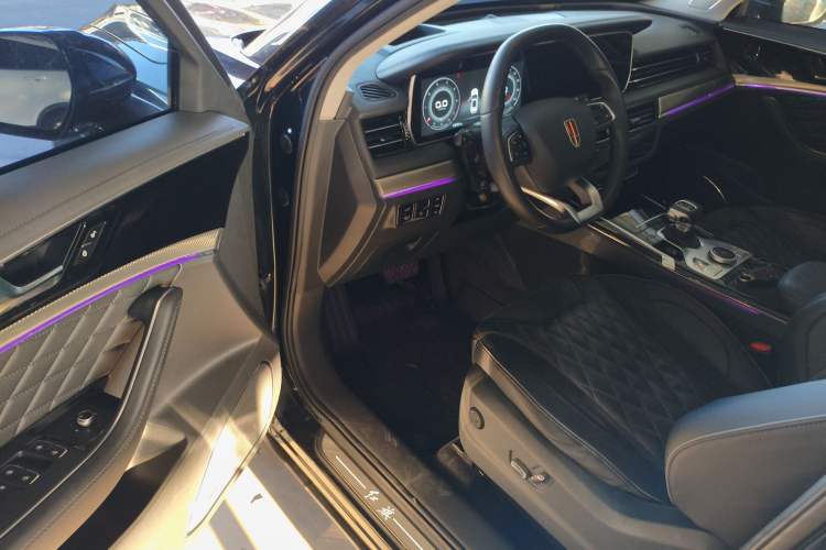 Used Hongqi HS5 2019 2.0T Smart Connect Flagship All-Wheel-Drive Version Driver Seat