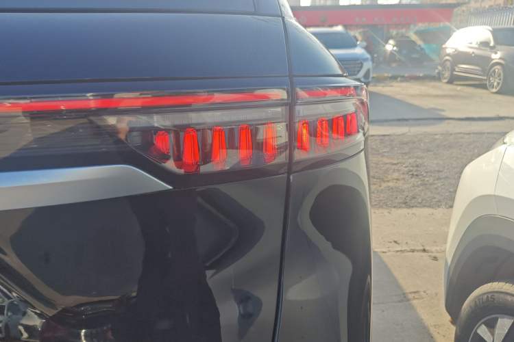 Used Chery Tiggo 9 2023 2.0T Dual-Clutch Two-Wheel Drive Luxury Edition 7 Seats