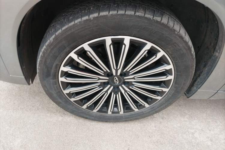 Used Chery Tiggo 9 C-DM 2025 1.5T 106KM Ultra-Comfort Edition 5 Seats Lithium-NMC