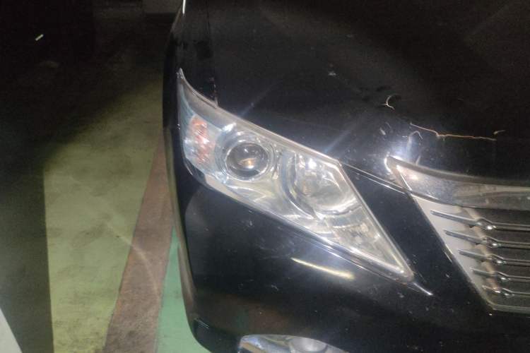 Used Toyota Camry 2013 2.0G Comfort Edition Right Front Headlight