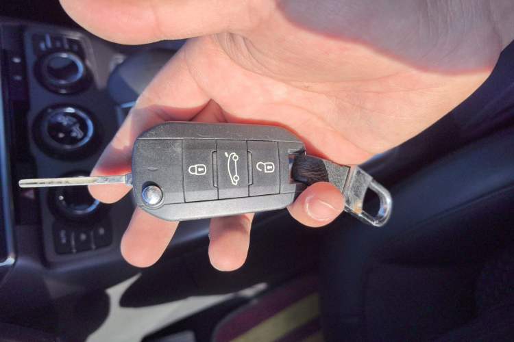 Used Citroen C4 Sega 2016 1.6L Automatic Luxury Model
