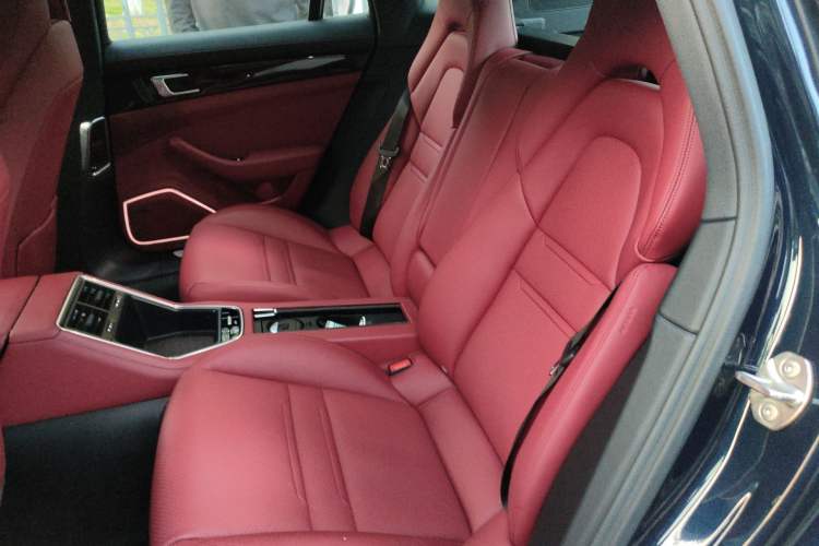Used Porsche Panamera 2023 Panamera 2.9T Interior 4