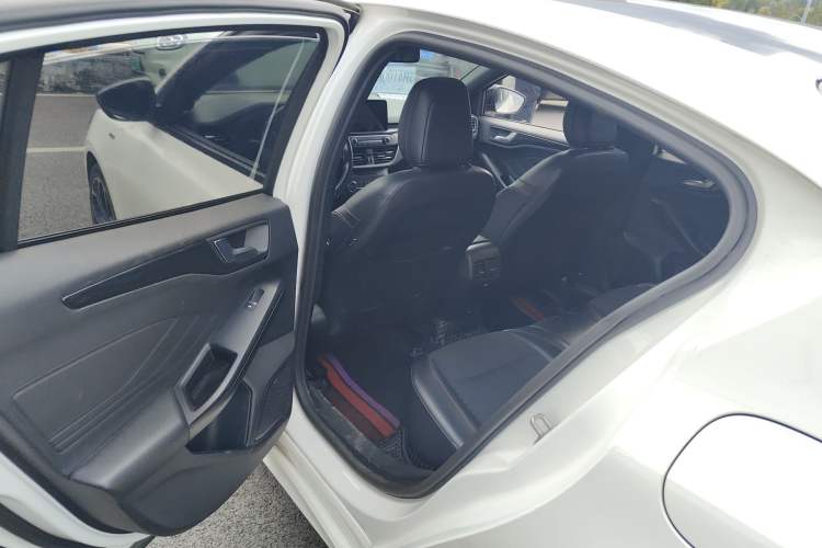 Used Ford Focus 2020 Sedan EcoBoost 180 Automatic ST Line