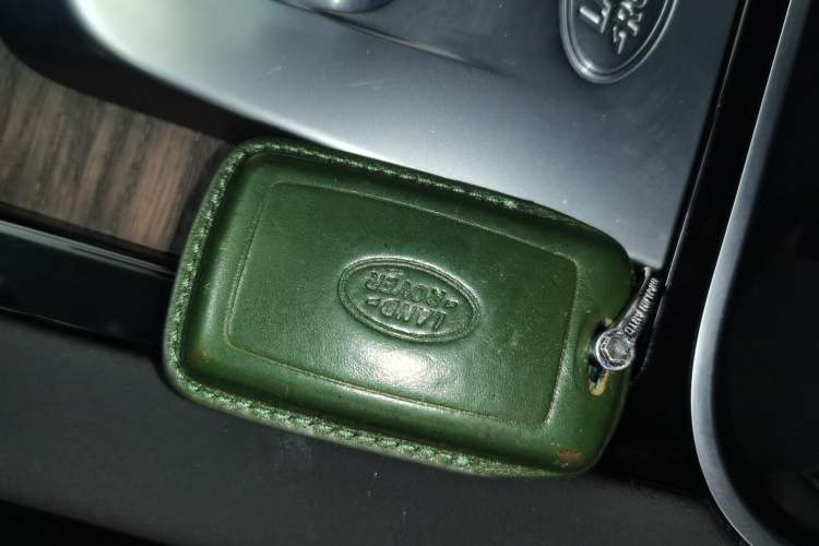 Used Land Rover Discovery Sport 2022 249 PS R-Dynamic S Performance Edition 5 Seats Vehicle Key