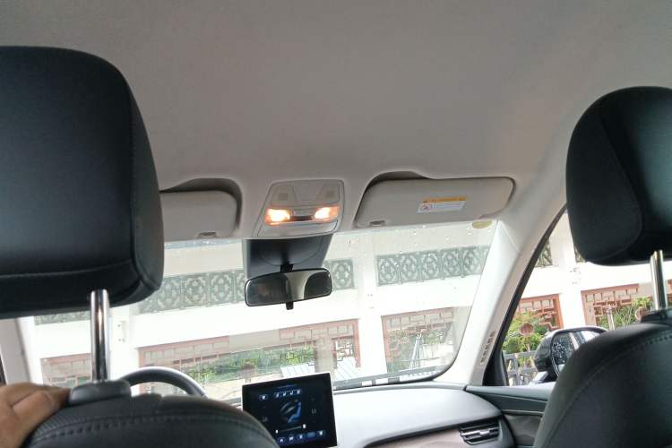 Used Hongqi E-QM5 2023 Revised Version Basic Travel Edition
