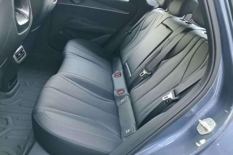 Used BYD Seal 06 New Energy 2025 DM-i Smart Drive 120KM Deluxe Model Left Rear Seat