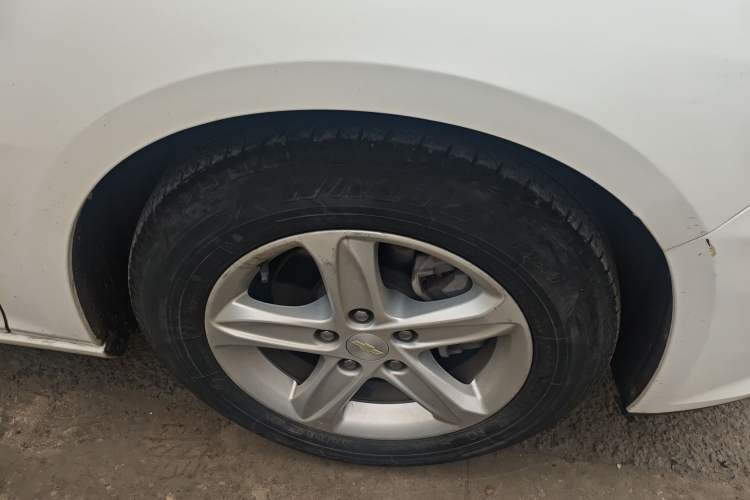 Used Chevrolet Malibu XL 2020 535T CVT Rui Xing Edition Right Front Wheel Hub