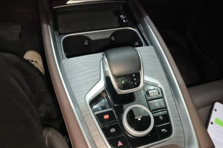 Used Chery Tiggo 8 PRO 2024 Champion Edition 390T Two-Wheel Drive Peak Version 5 Seats