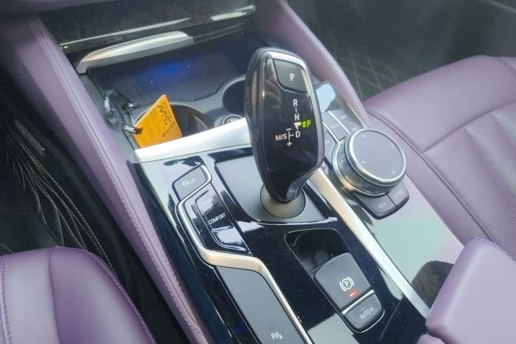 Used BMW 5 Series 2018 525Li M Sport Package