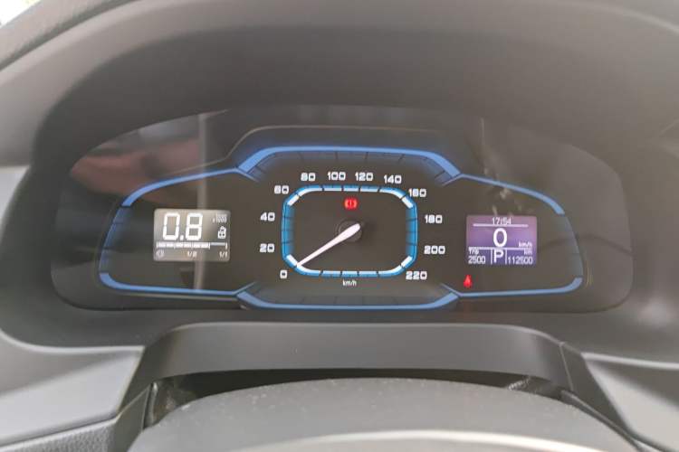 Used Roewe 360 2015 20T TST Deluxe Edition