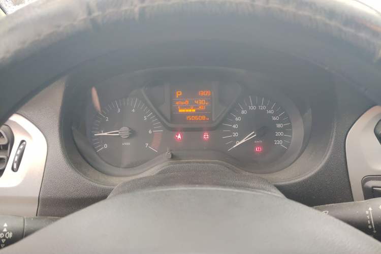 Used Citroen Elysee 2014 1.6L Automatic Fashion Model